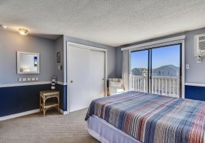 loft-bedroom-dsc2380.jpg