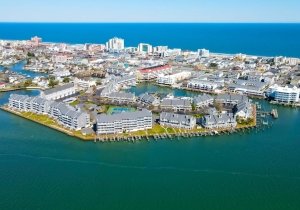 harbourisland-aerial-2021-04-01.jpg
