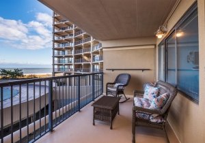 20-balcony.jpg