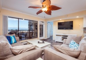 30-living-room-1.jpg