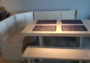 2022-dining-room.jpg