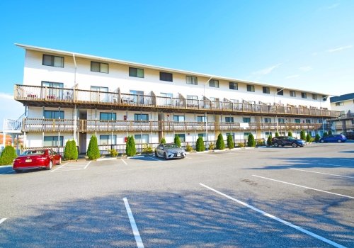 Jockey Beach 378