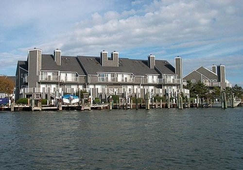 Harbour Island 204M