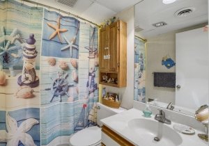 24-web-or-mls-427-14th-street-unit-204m-ocean-city-md-usa-012.jpg