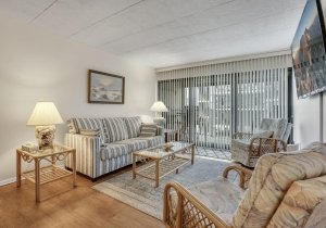 11-web-or-mls-8203-atlantic-avenue-unit-109-ocean-city-md-usa-010-2.jpg