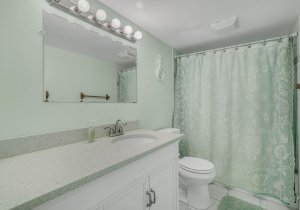 16-web-or-mls-8203-atlantic-avenue-unit-109-ocean-city-md-usa-015-2.jpg