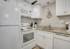 4-web-or-mls-8203-atlantic-avenue-unit-109-ocean-city-md-usa-003-2.jpg