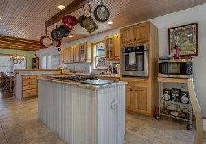 14-web-or-mls-311-139th-street-ocean-city-md-usa-004-2.jpg
