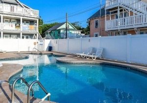 parrott-bay-pool.jpg