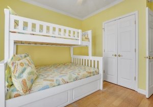 14-web-or-mls-1005-edgewater-avenue-unit-508-ocean-city-md-usa-002.jpg
