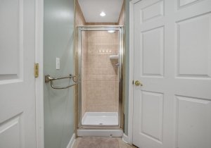 24-web-or-mls-1005-edgewater-avenue-unit-508-ocean-city-md-usa-010.jpg