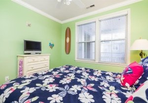 k585-sunsetisland-39fountaindrivewest3f-photos-2025-03-28-ownerweb-15.jpg