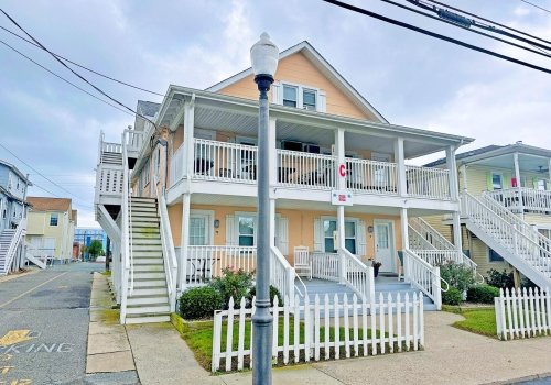 Parrot Bay-Casa Rosa C13