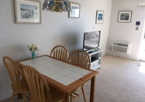 piclivingroom2.jpg
