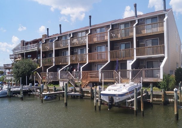 crabharbour-2015-08-01.jpg